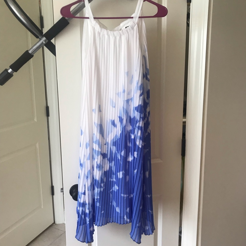 Apt 9 size 4 women’s dress new with tags